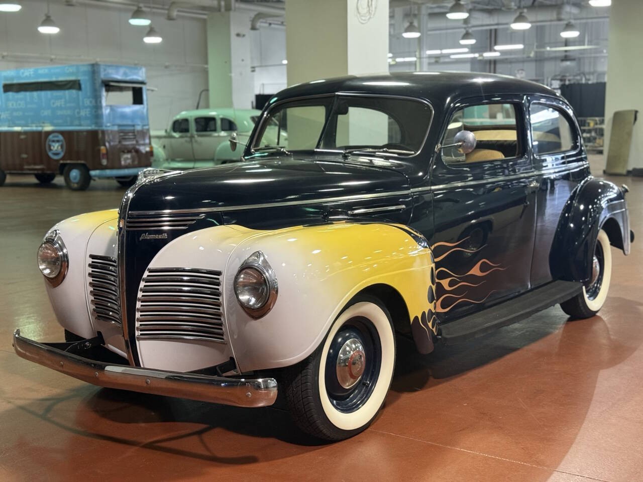 Plymouth-Deluxe-1940-Coupe-1