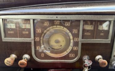 Plymouth-Deluxe-1940-Coupe-11