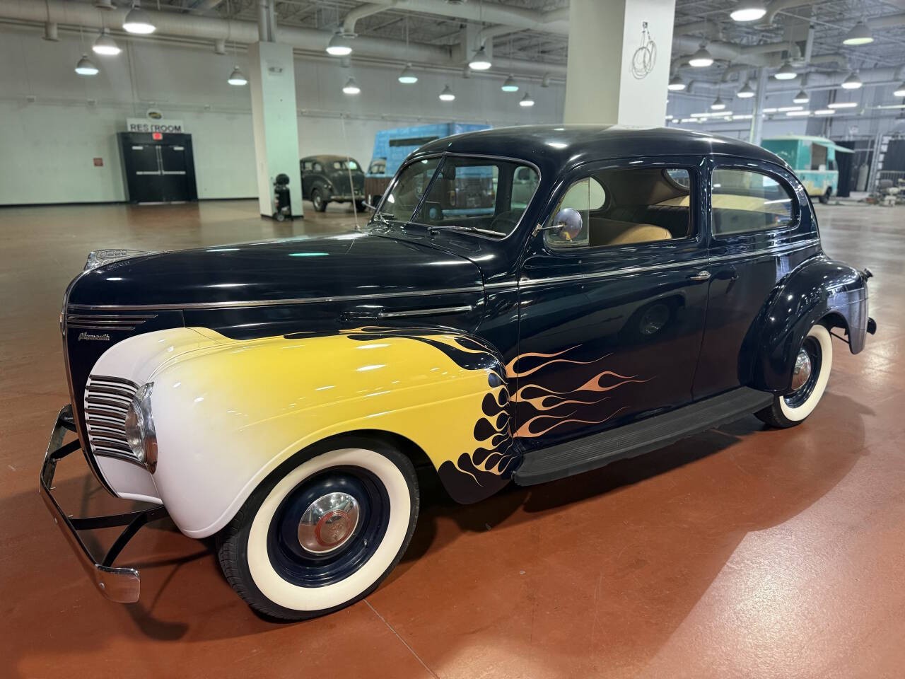 Plymouth-Deluxe-1940-Coupe-4