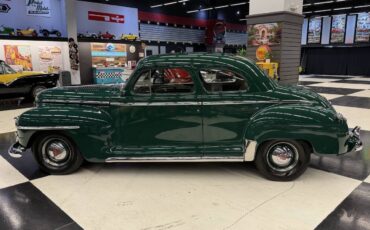 Plymouth-Deluxe-1948-Wagon-1