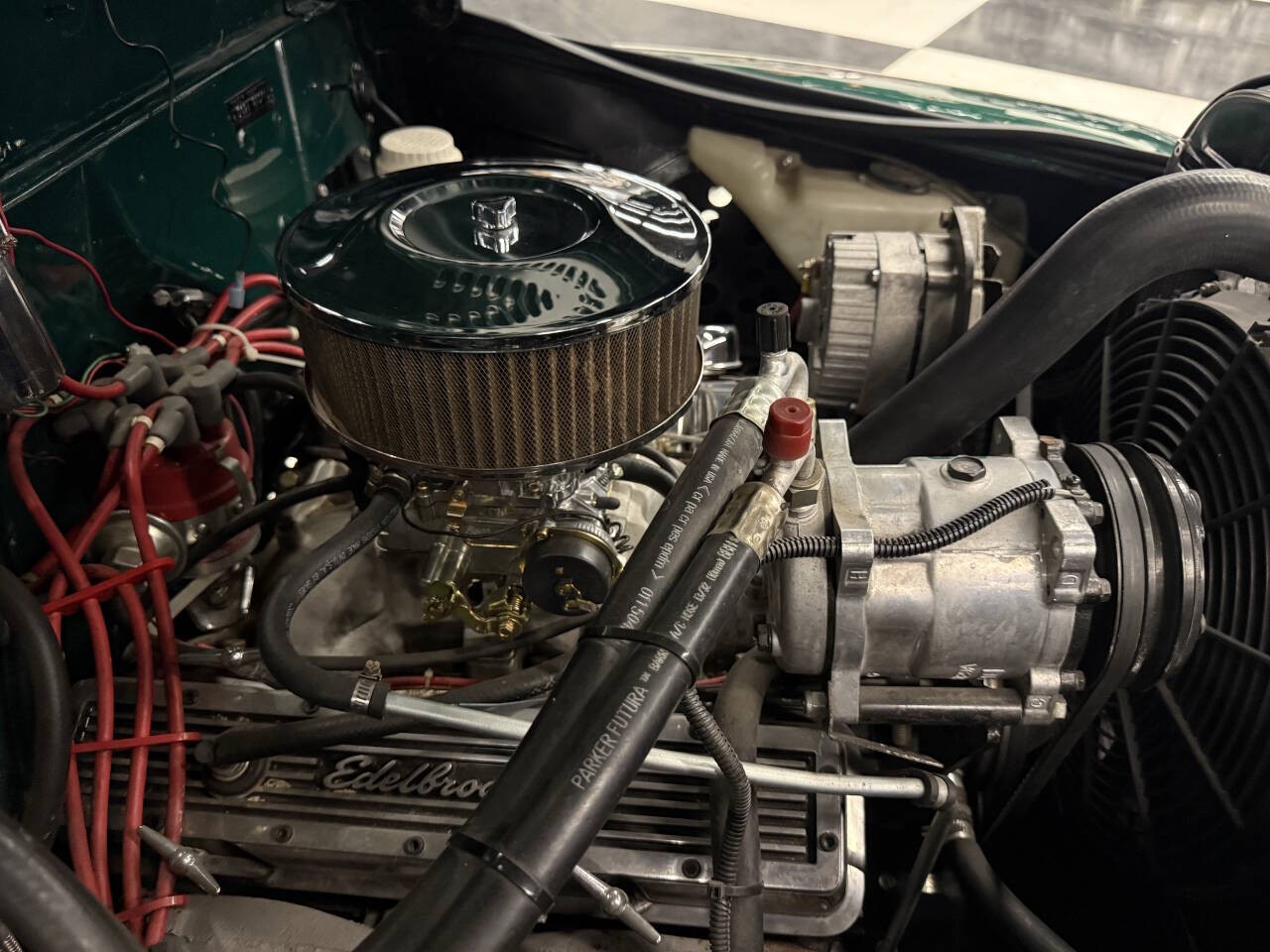 Plymouth-Deluxe-1948-Wagon-24