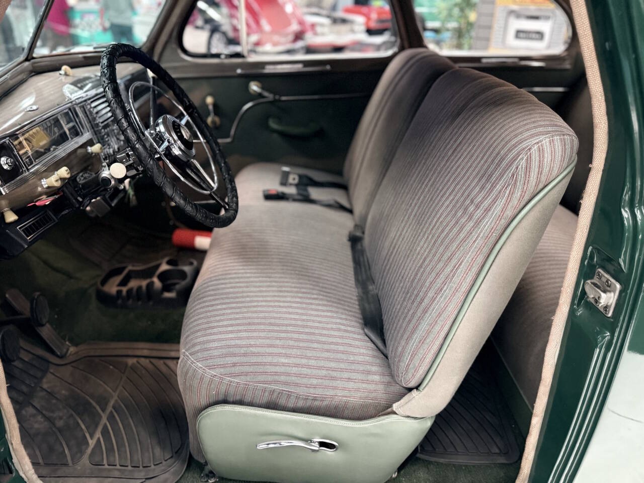 Plymouth-Deluxe-1948-Wagon-26