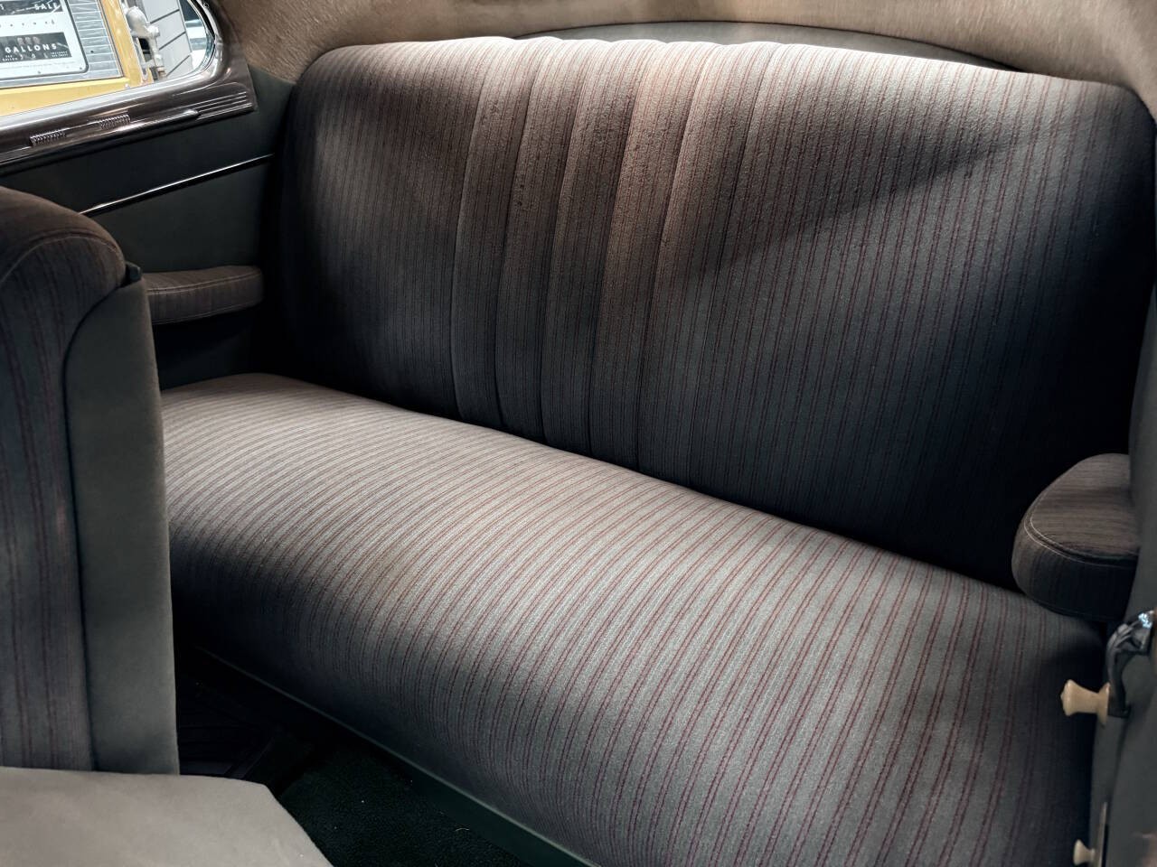 Plymouth-Deluxe-1948-Wagon-33