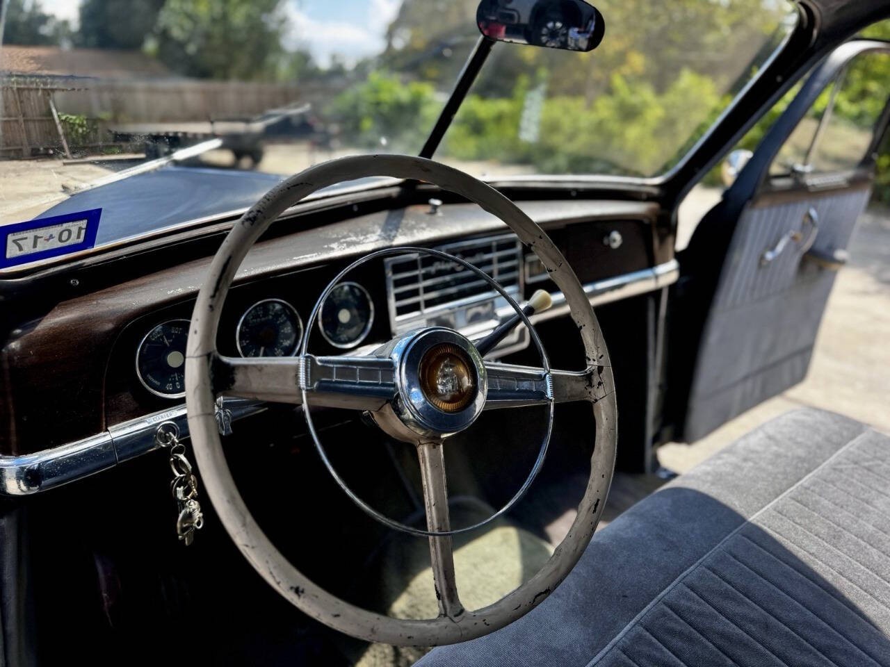 Plymouth-Deluxe-1950-Sedan-13