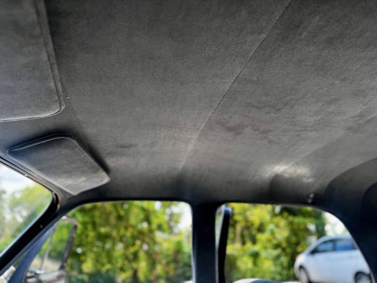 Plymouth-Deluxe-1950-Sedan-15