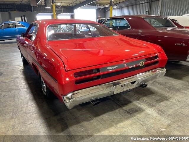 Plymouth-Duster-1970-11