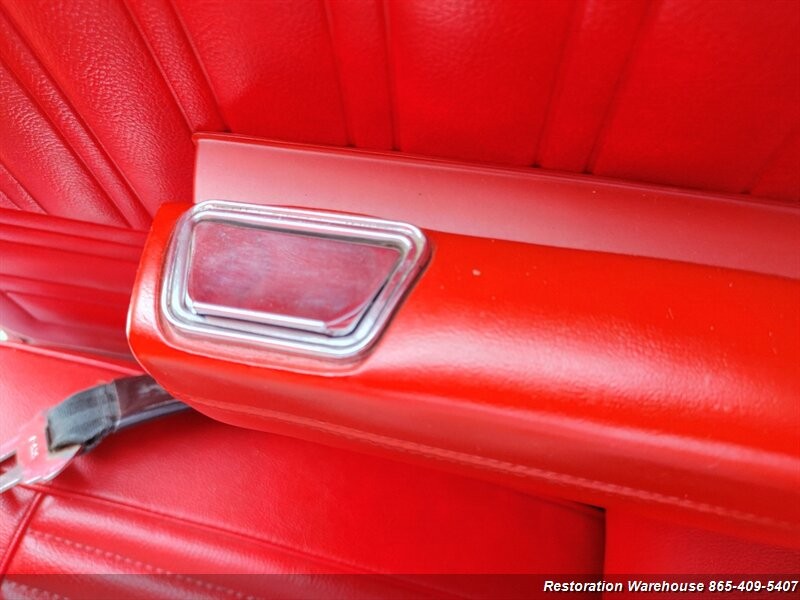 Plymouth-Duster-1970-28