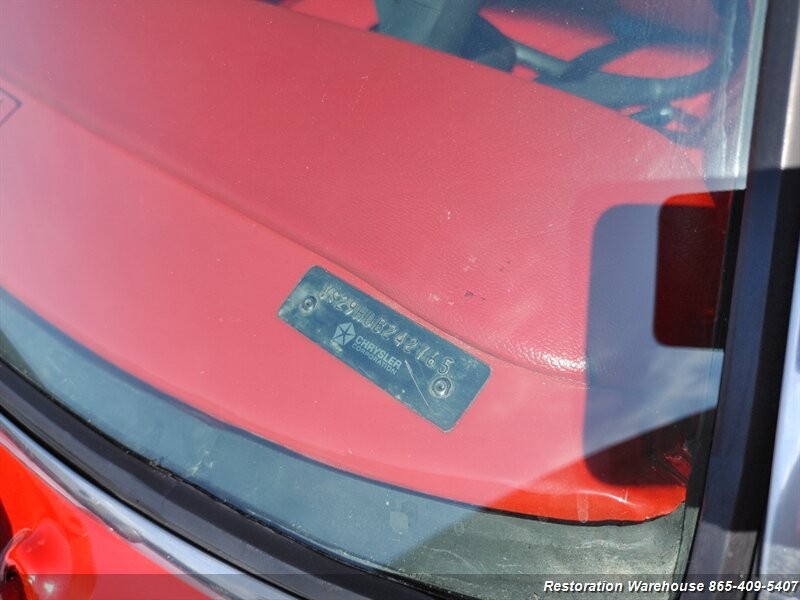 Plymouth-Duster-1970-38