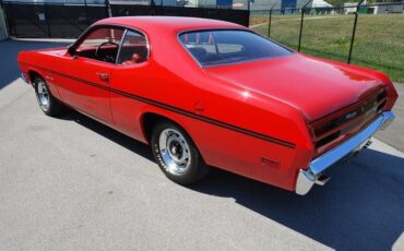Plymouth-Duster-1970-4