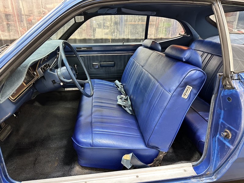 Plymouth-Duster-1971-11