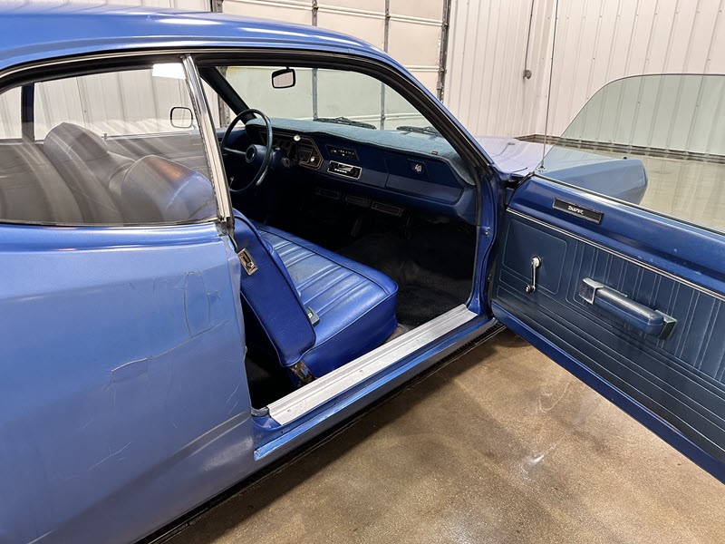 Plymouth-Duster-1971-15