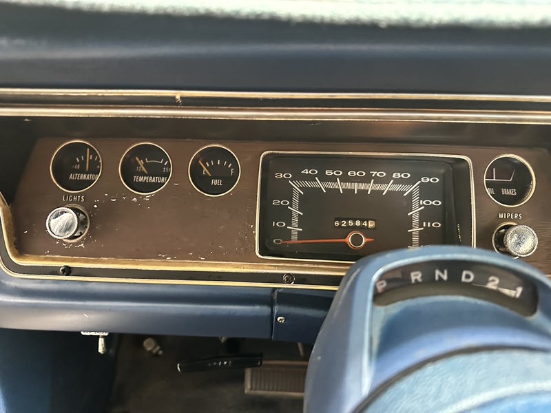 Plymouth-Duster-1971-9