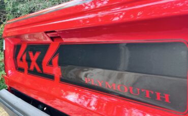 Plymouth-Duster-1980-SUV-15