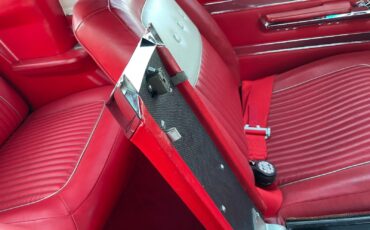 Plymouth-Fury-1964-22