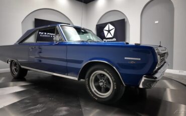 Plymouth-GTX-1967-10