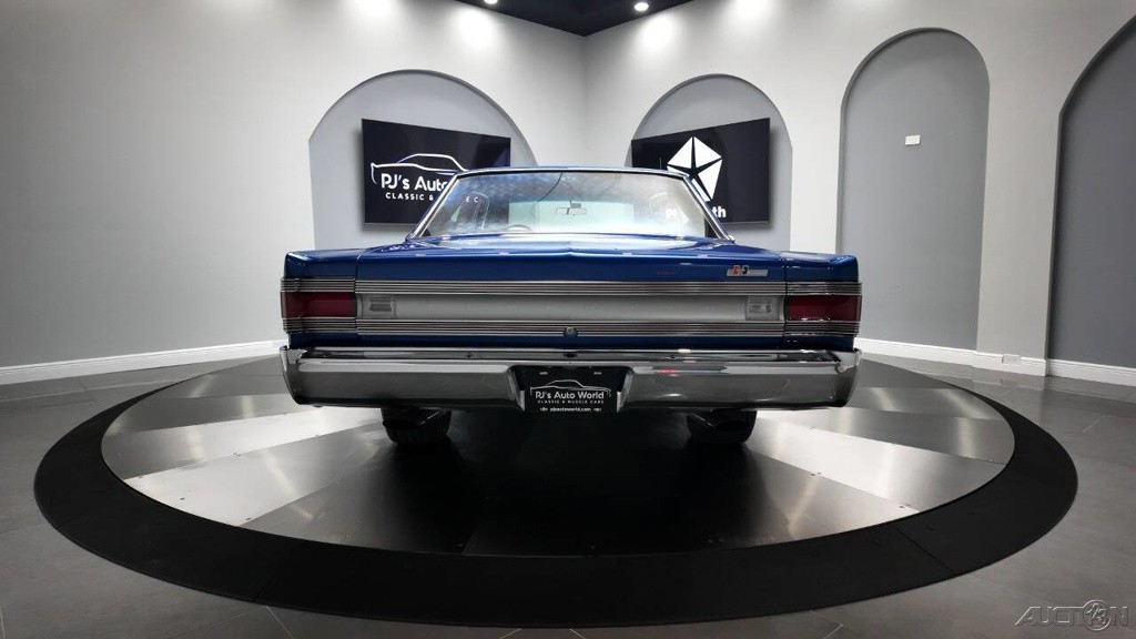 Plymouth-GTX-1967-16