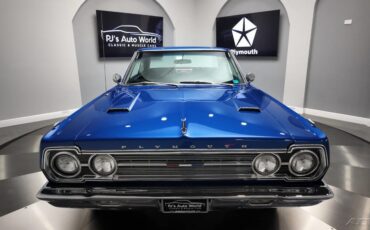Plymouth-GTX-1967-9