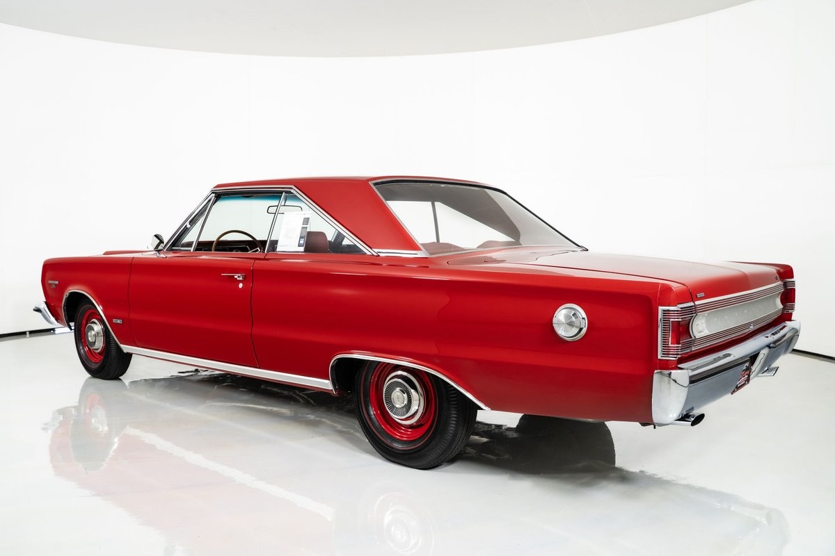 Plymouth-GTX-1967-Coupe-10