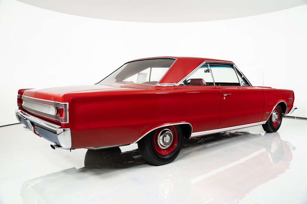 Plymouth-GTX-1967-Coupe-14