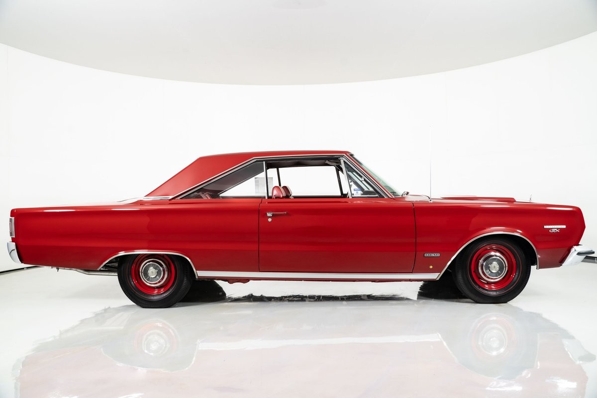 Plymouth-GTX-1967-Coupe-17