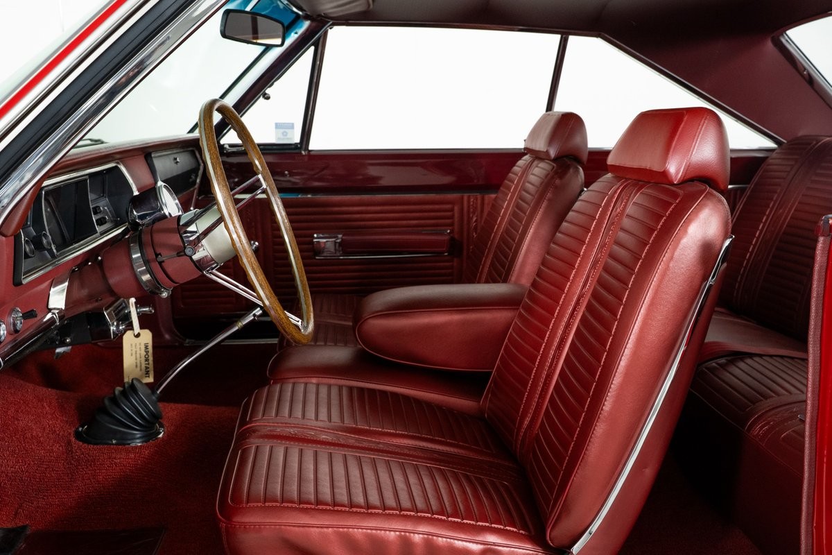 Plymouth-GTX-1967-Coupe-22