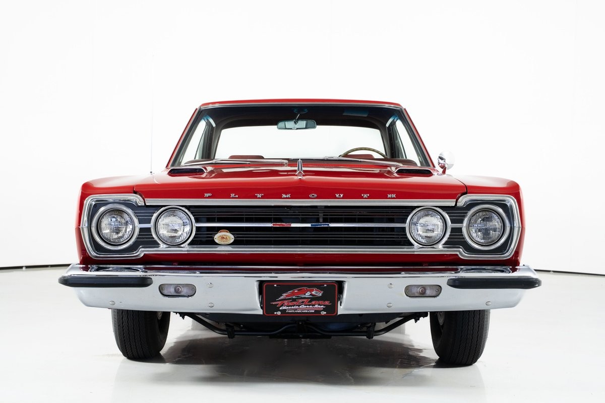 Plymouth-GTX-1967-Coupe-3