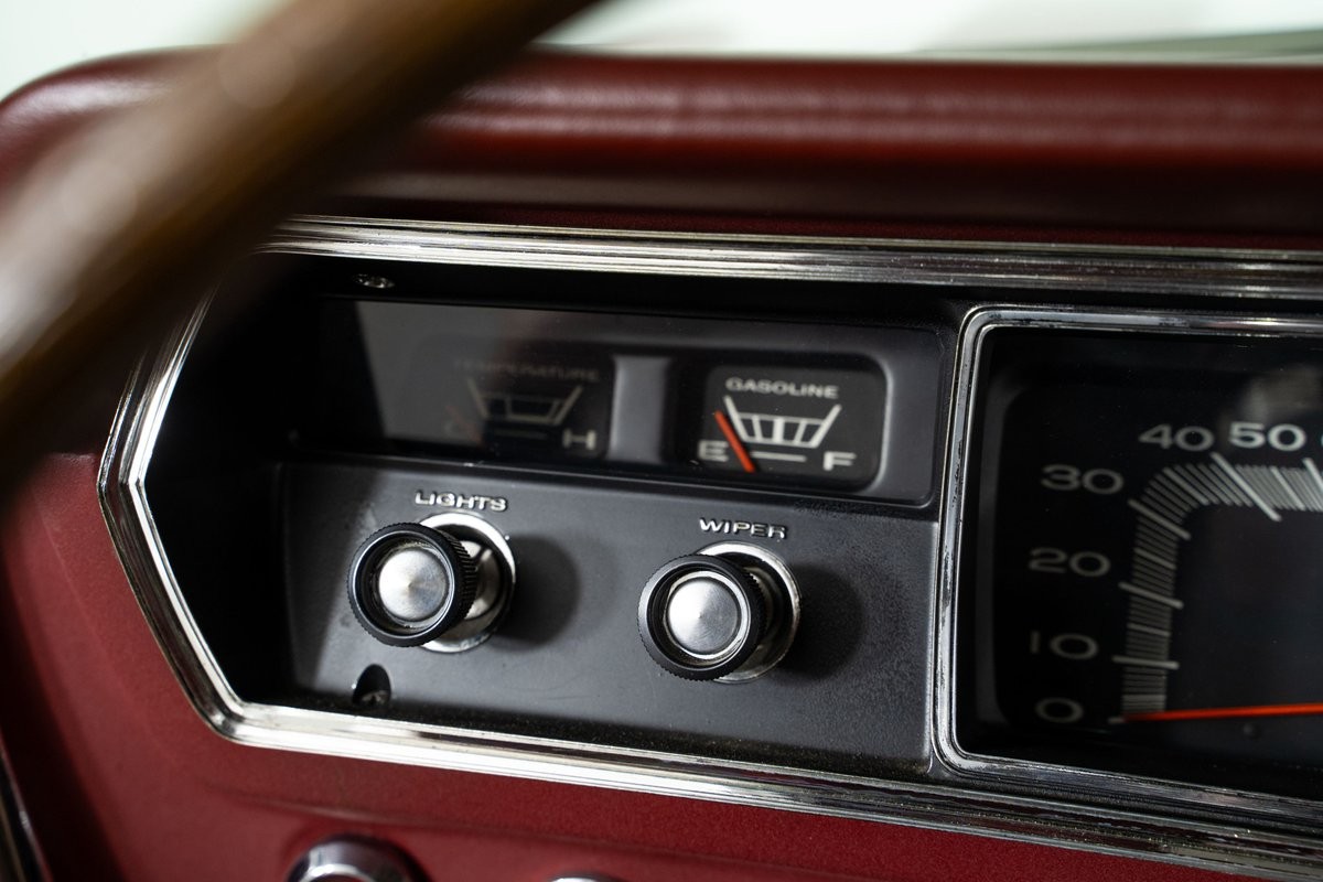 Plymouth-GTX-1967-Coupe-30