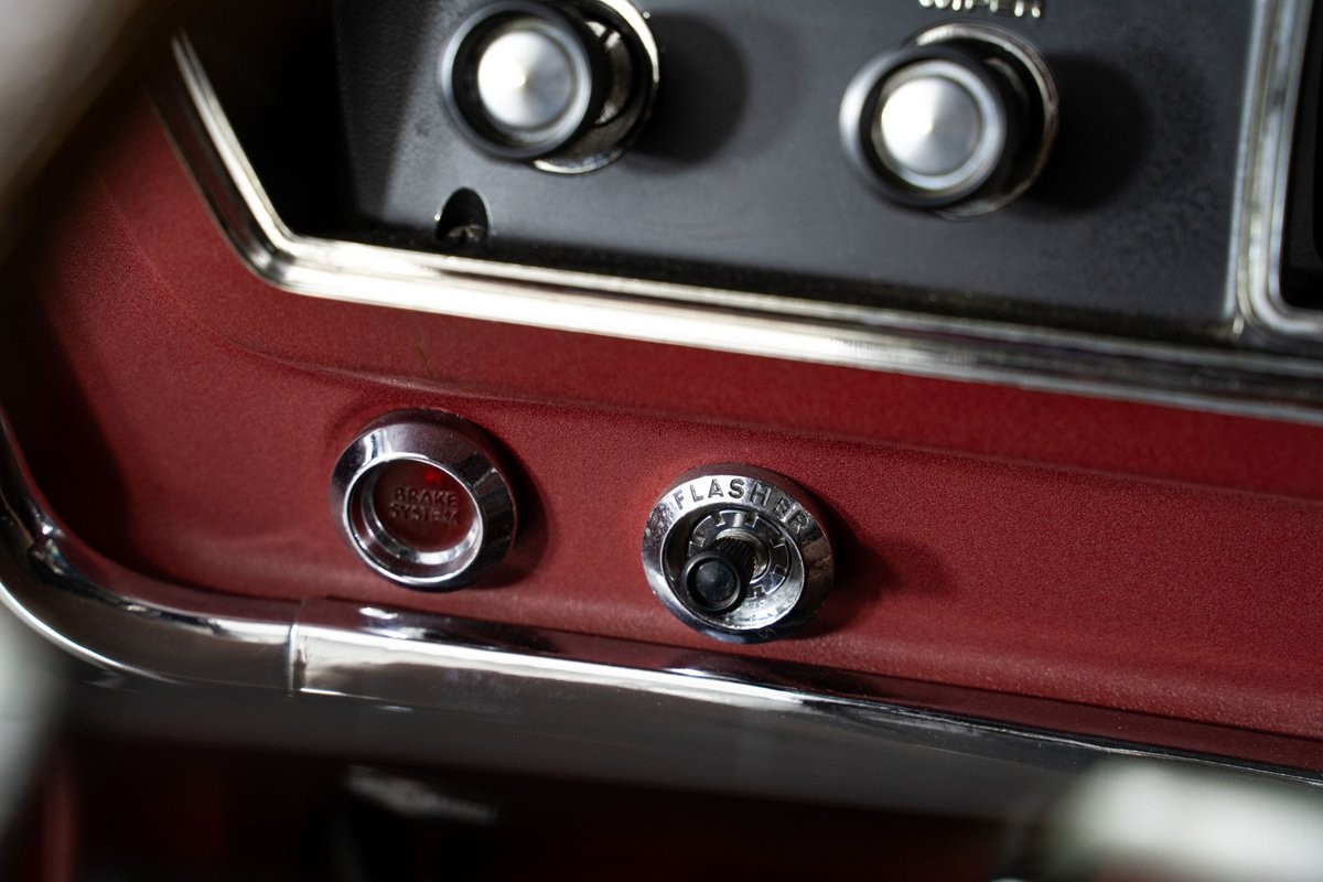 Plymouth-GTX-1967-Coupe-31