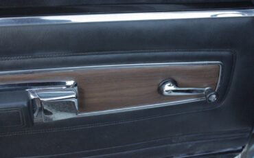 Plymouth-GTX-1968-2-Door-20