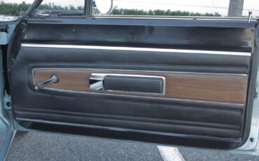 Plymouth-GTX-1968-2-Door-23