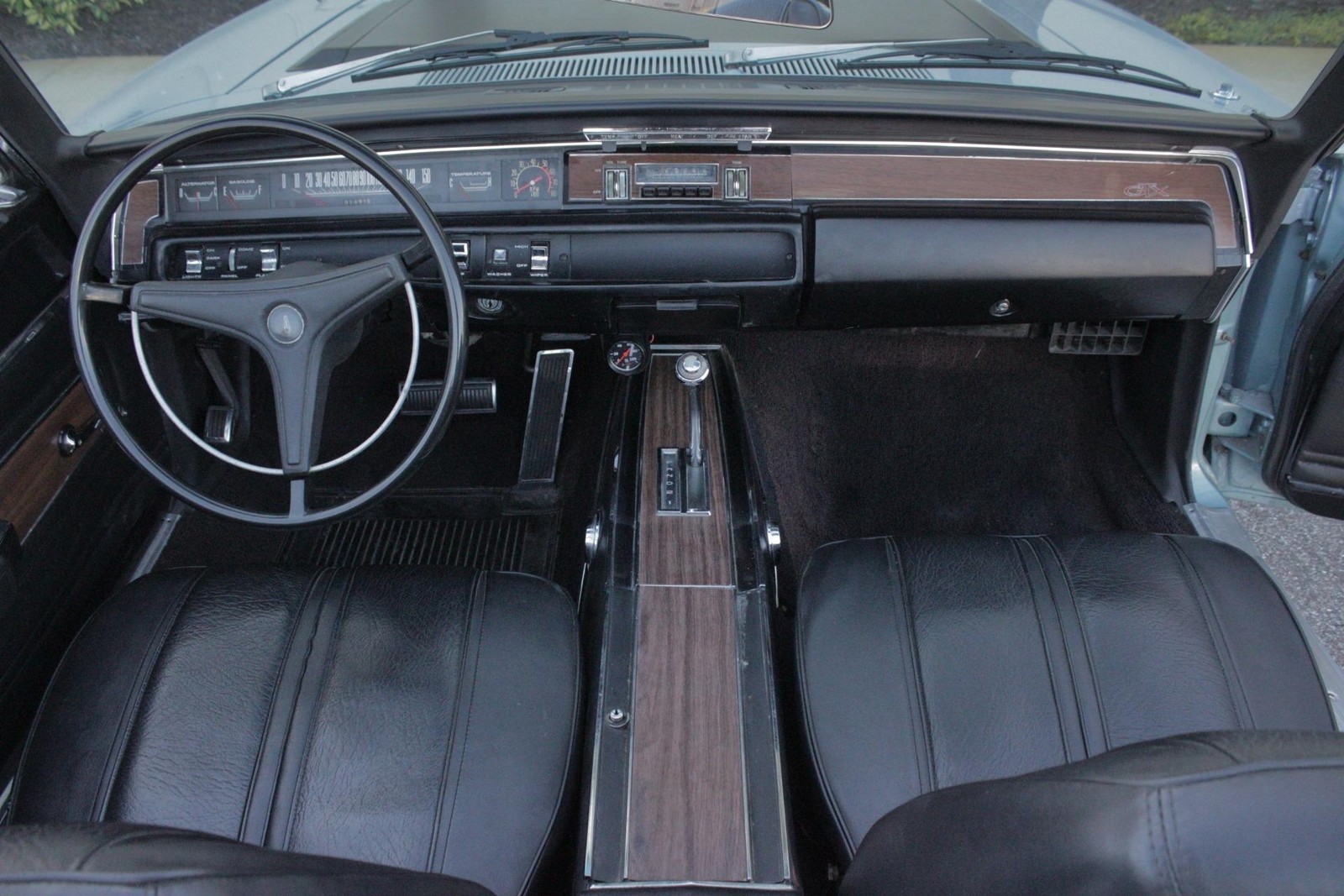 Plymouth-GTX-1968-2-Door-34