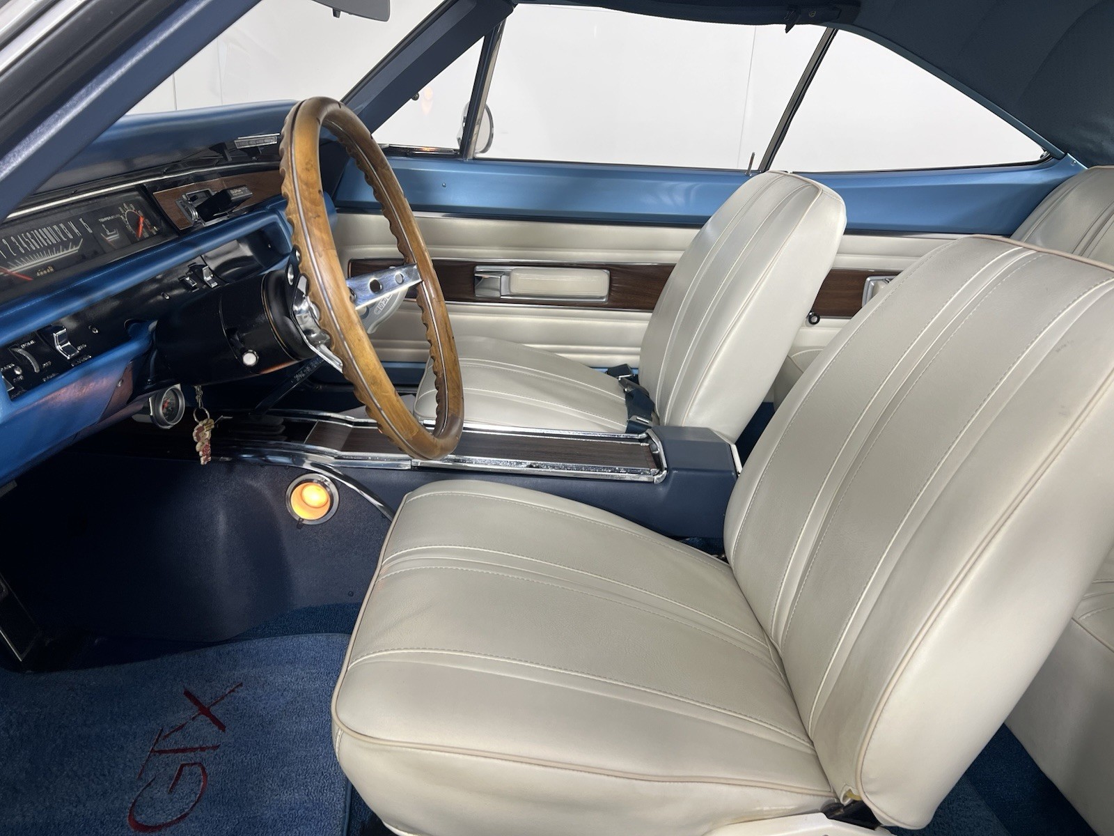 Plymouth-GTX-1968-Coupe-11