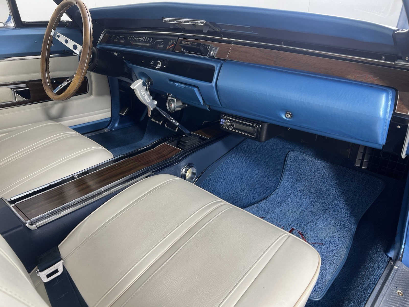 Plymouth-GTX-1968-Coupe-14