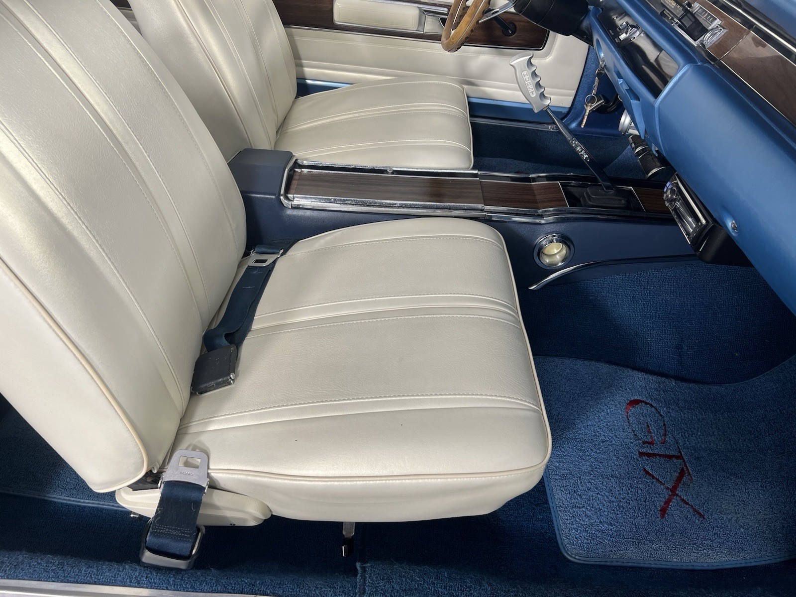 Plymouth-GTX-1968-Coupe-15