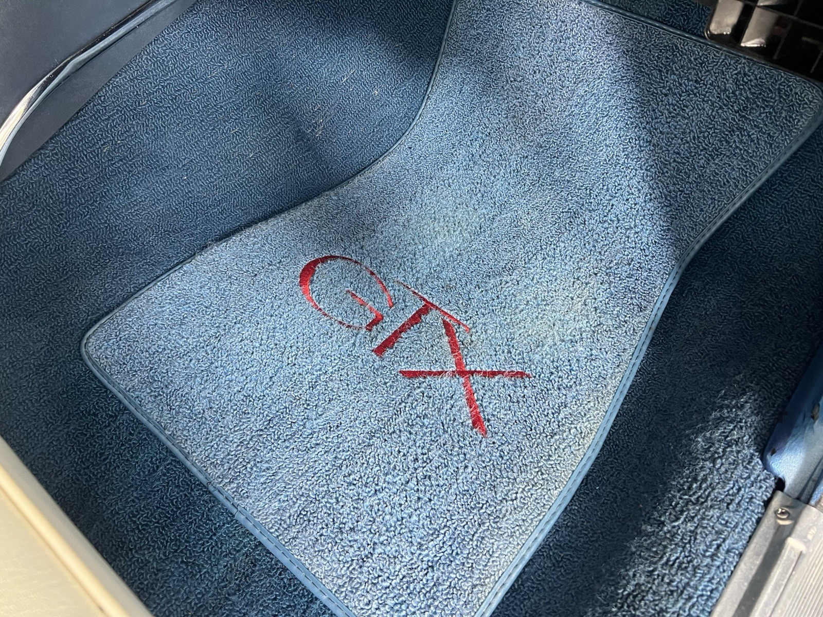 Plymouth-GTX-1968-Coupe-16