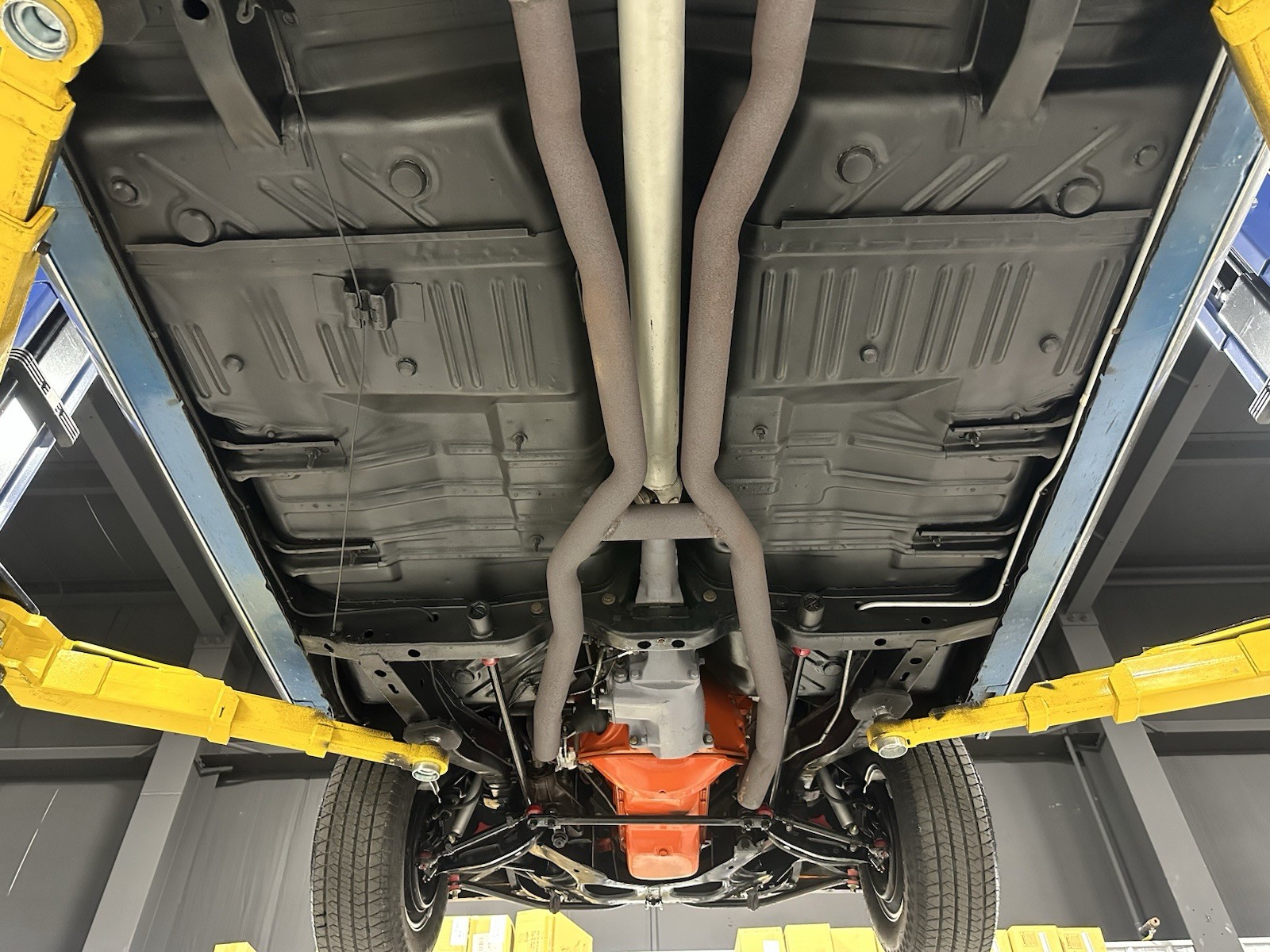 Plymouth-GTX-1968-Coupe-23