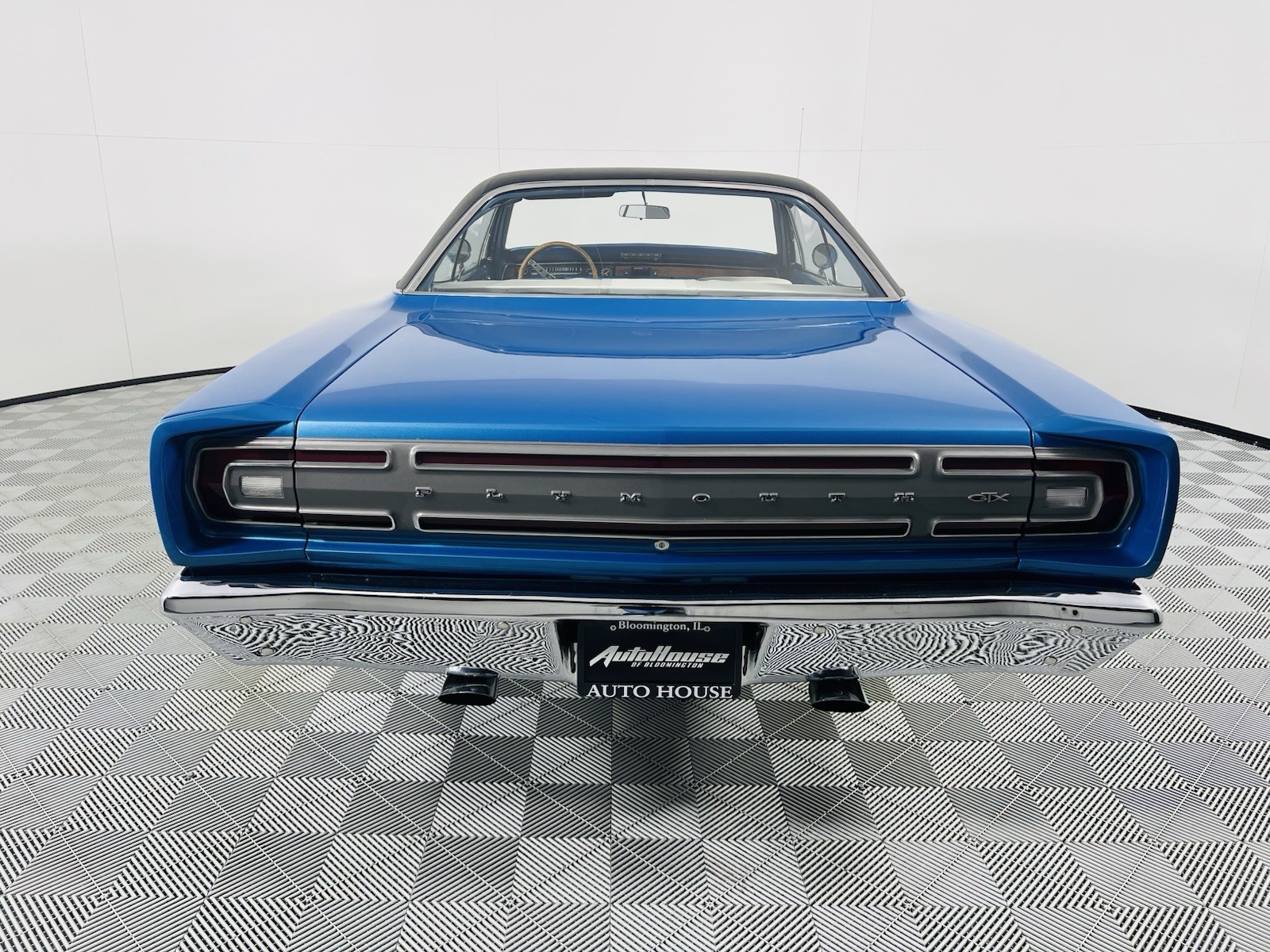 Plymouth-GTX-1968-Coupe-5