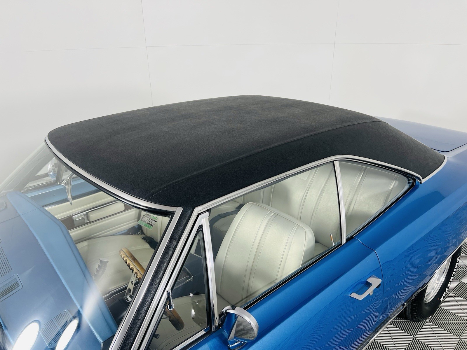 Plymouth-GTX-1968-Coupe-9