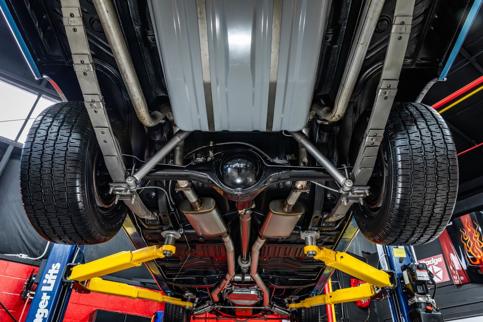 Plymouth-GTX-1968-Other-4