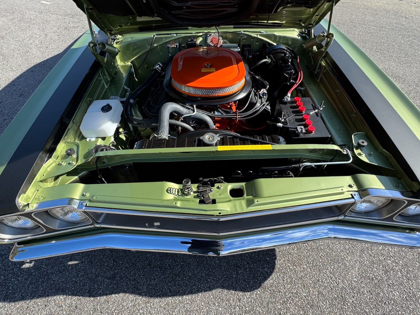 Plymouth-GTX-1969-Sedan-16