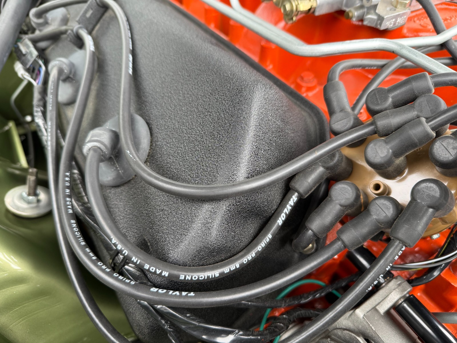 Plymouth-GTX-1969-Sedan-18