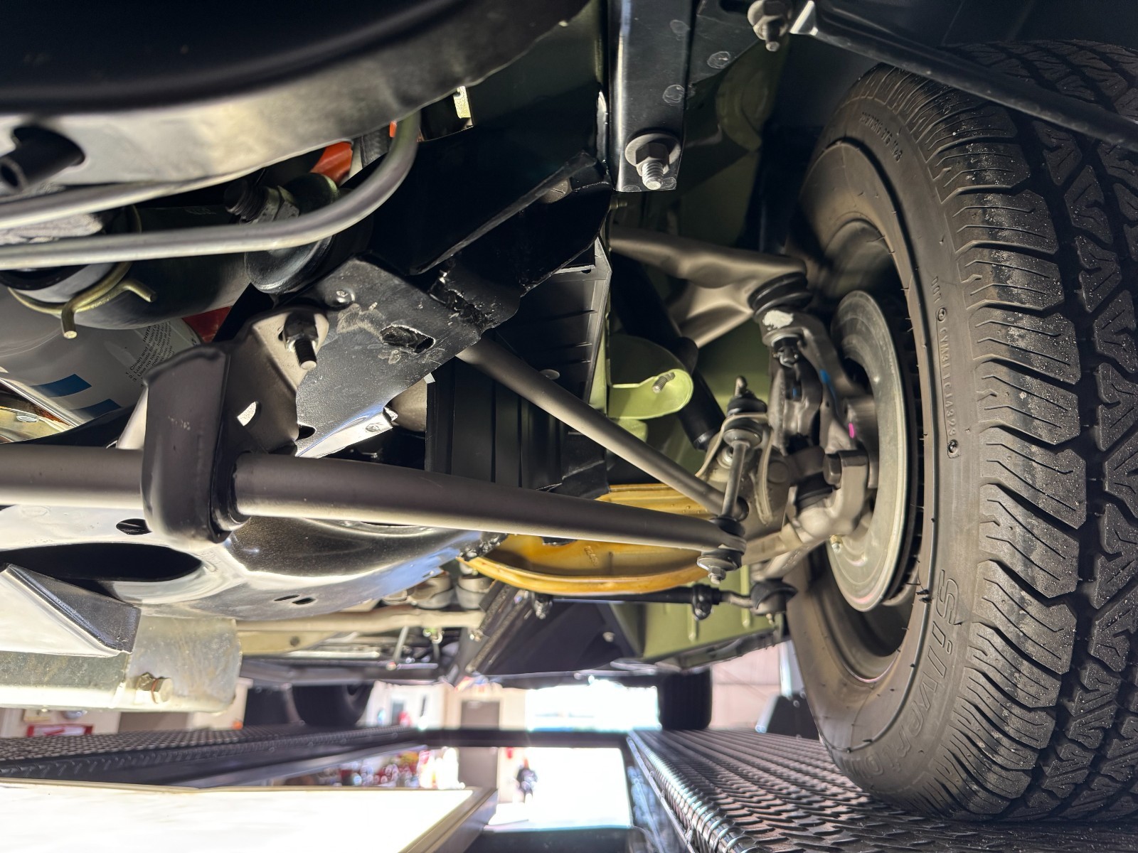 Plymouth-GTX-1969-Sedan-25