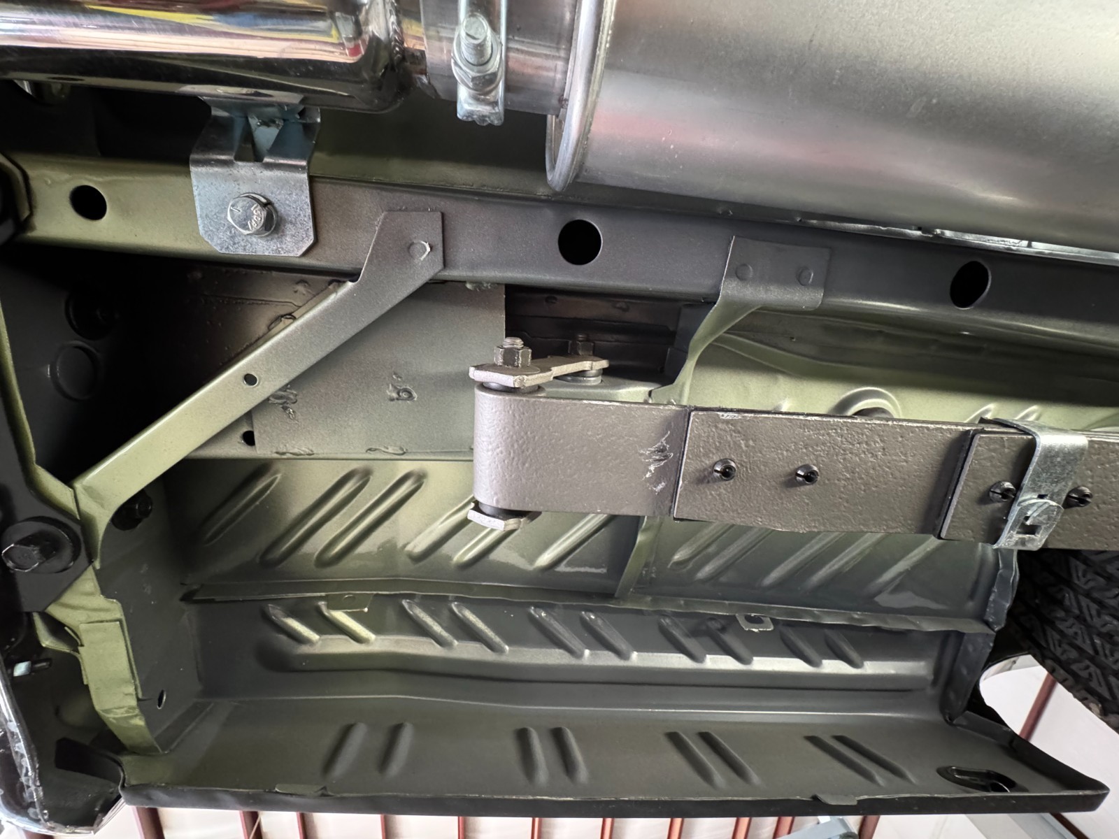 Plymouth-GTX-1969-Sedan-33