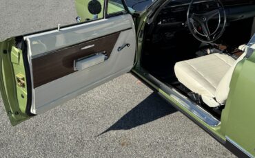 Plymouth-GTX-1969-Sedan-8