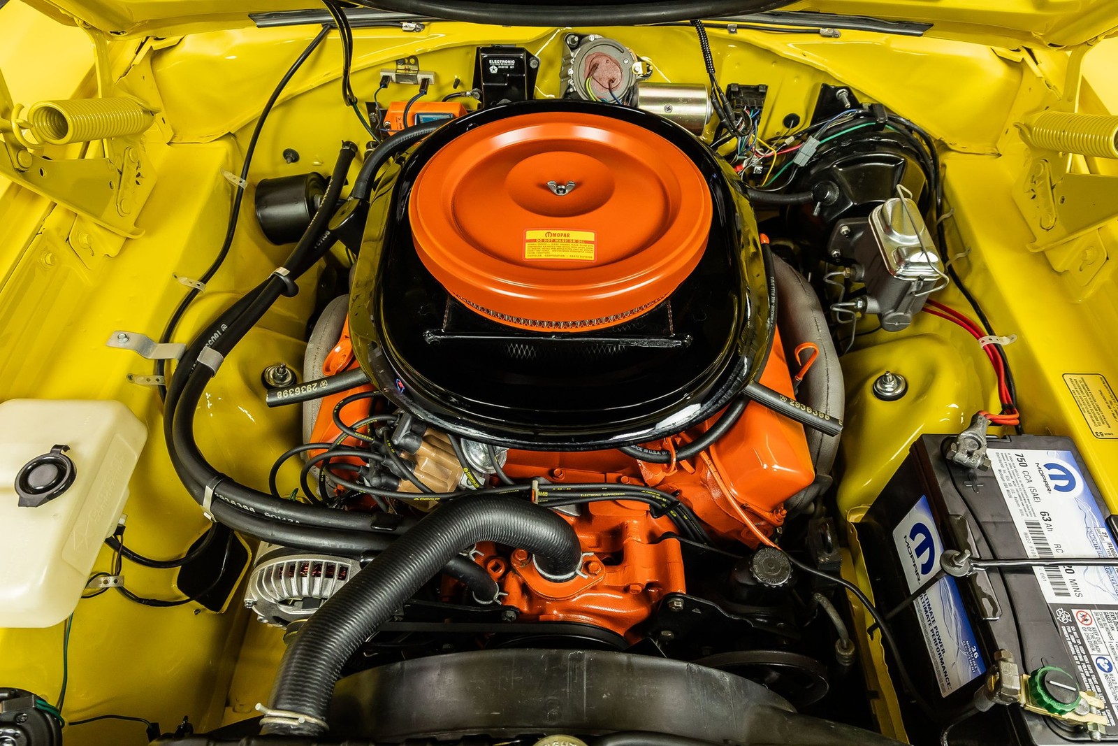 Plymouth-GTX-1970-Other-3