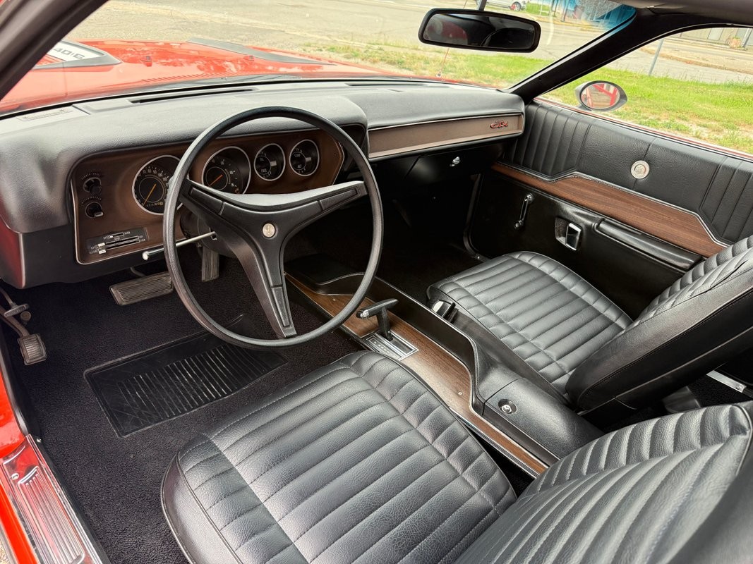 Plymouth-GTX-1971-10