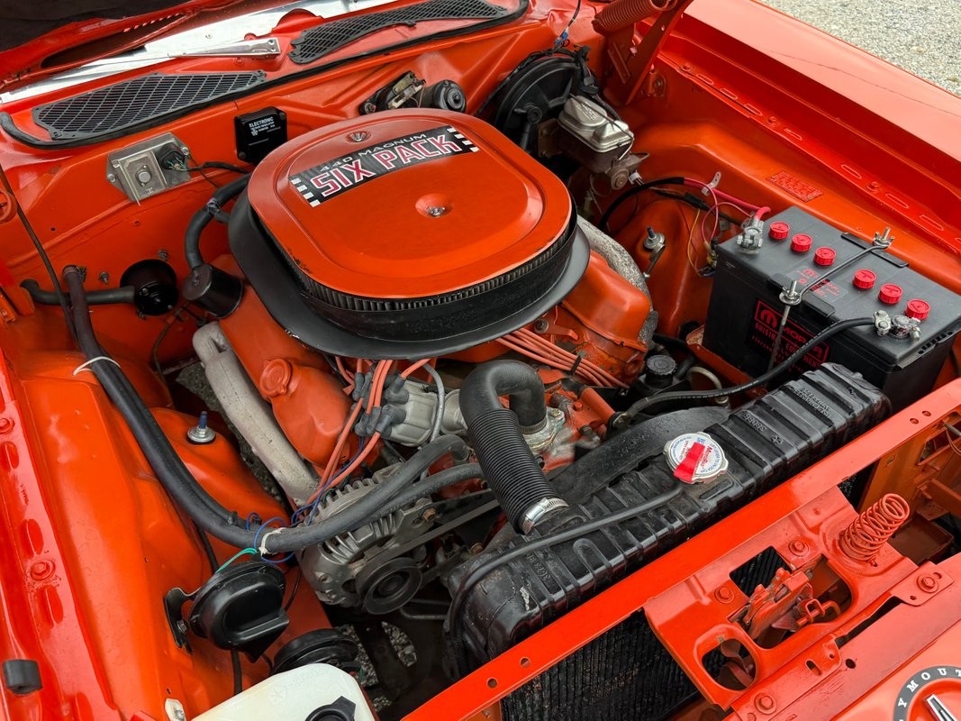 Plymouth-GTX-1971-18