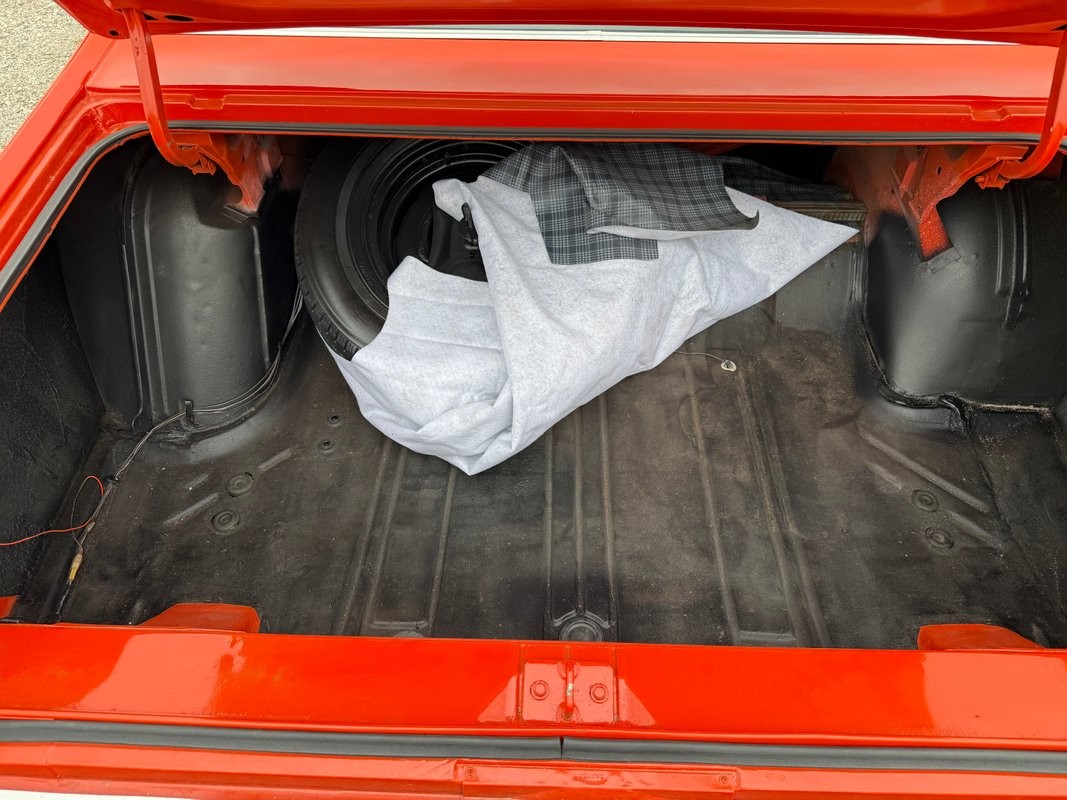 Plymouth-GTX-1971-24