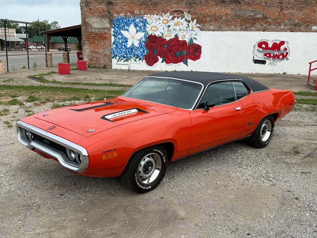 Plymouth-GTX-1971-30