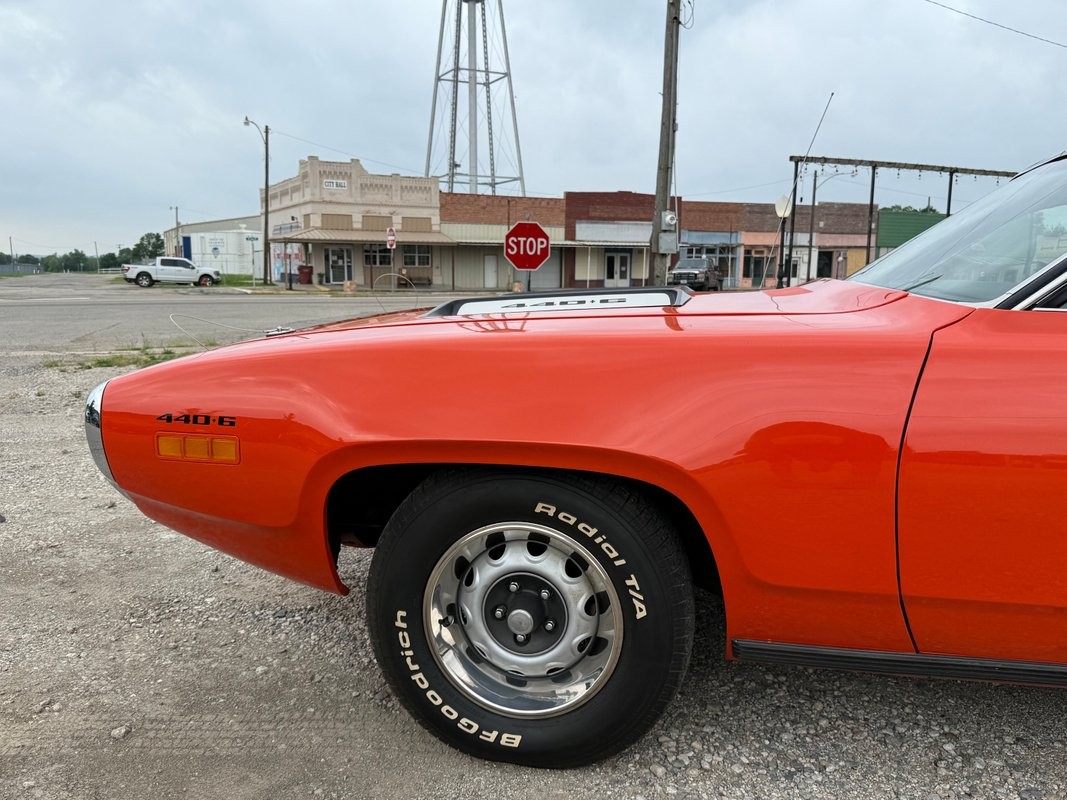 Plymouth-GTX-1971-36